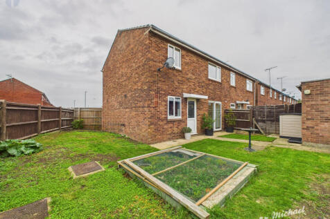 CAM03218G0-PR0777-STILL014