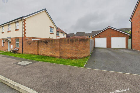 CAM03852G0-PR0446-STILL011