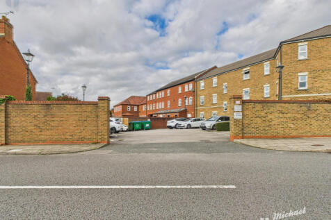 CAM03218G0-PR0789-STILL009