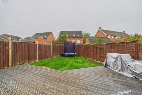 CAM03218G0-PR0795-STILL002