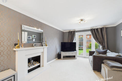 CAM03218G0-PR0798-STILL015