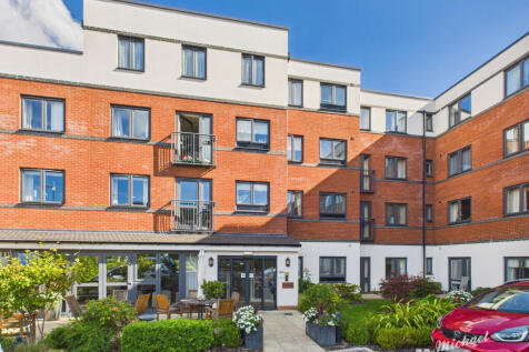 CAM03218G0-PR0766-STILL001