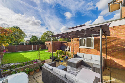 CAM03218G0-PR0805-STILL004