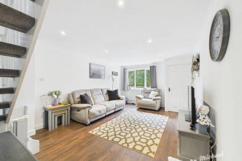 CAM03218G0-PR0809-STILL009-thumbnail-h750-70