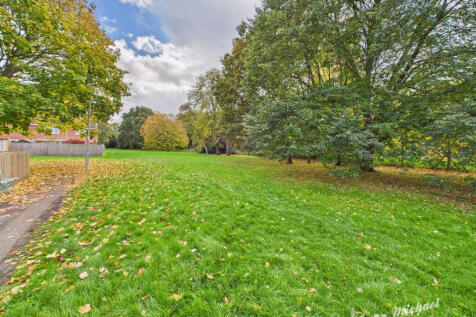 CAM03218G0-PR0809-STILL016-thumbnail-h750-70