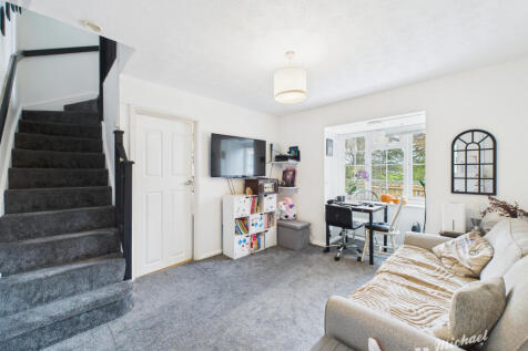 CAM03218G0-PR0811-STILL007