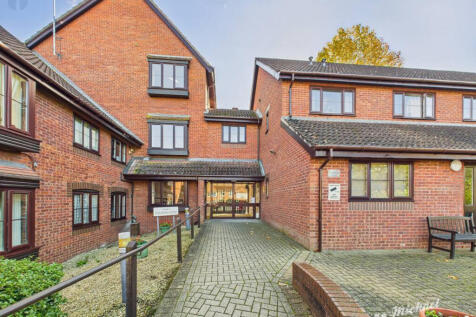 CAM03852G0-PR0462-STILL007-thumbnail-h750-70