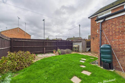 CAM03218G0-PR0819-STILL003-thumbnail-h750-70