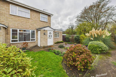 CAM03852G0-PR0471-STILL016-thumbnail-h750-70