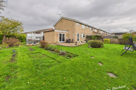 CAM03852G0-PR0471-STILL010-thumbnail-h750-70