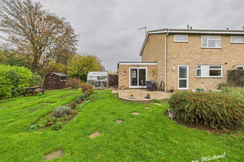 CAM03852G0-PR0471-STILL014-thumbnail-h750-70