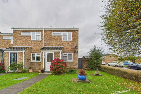 CAM03218G0-PR0826-STILL013-thumbnail-h750-70