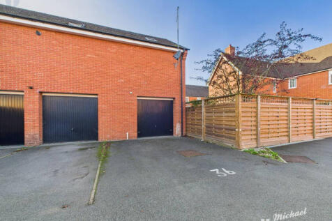 CAM03218G0-PR0830-STILL001-thumbnail-h750-70