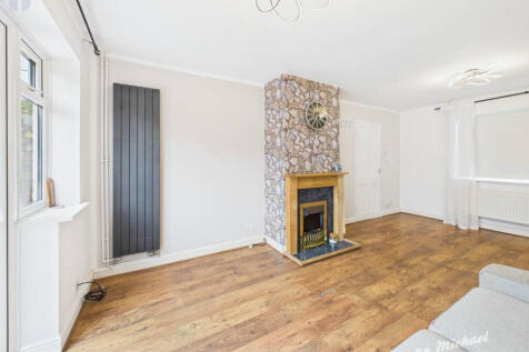 CAM03852G0-PR0466-STILL002-thumbnail-h750-70