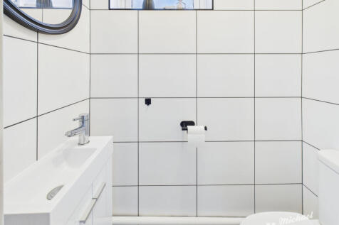 35d1e10aa2dd41e88a8304b172c4d431_80_CAM03218G0-PR0