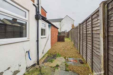 61725aa0f6f14a66bfb6355a8e4f2915_80_CAM03852G0-PR0