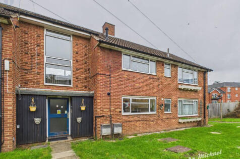 CAM03218G0-PR0853-STILL002-thumbnail-h750-70