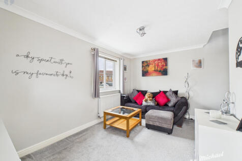 CAM03218G0-PR0792-STILL002