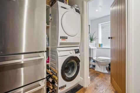 Utility / Cloakroom