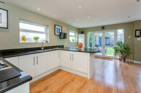 Kitchen Breakfast Area