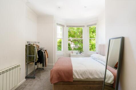 Flat 5, 38 Shelley Road-14.jpg