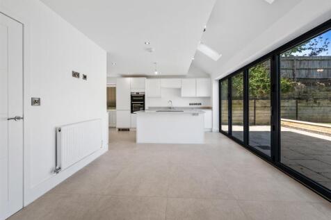 Kitchen/Breakfast/Family Room