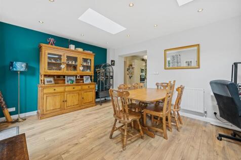 Family/Dining Room