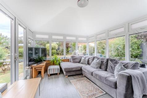 Home-16.jpg