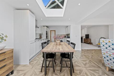 Kitchen/Dining/Living Room
