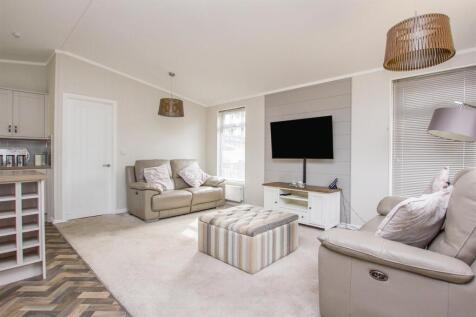 Kitchen/Dining/Living Room