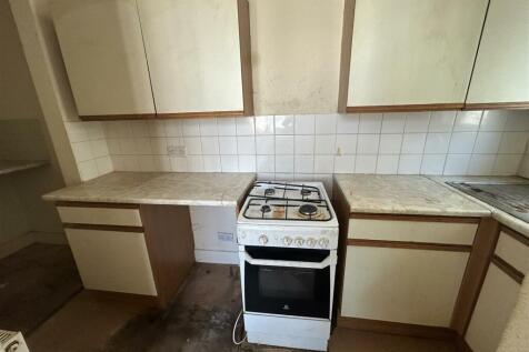 FLAT 3