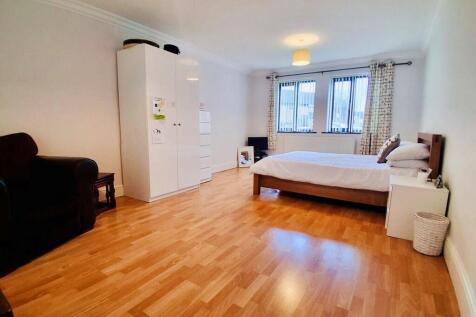 Ground Floor Bedr...
