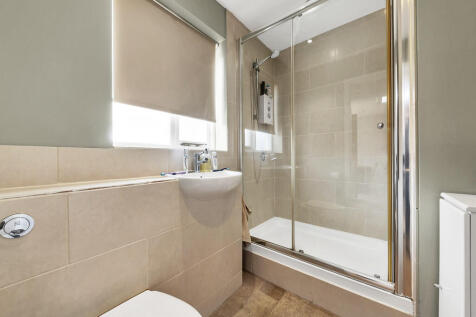 Annexe Shower Roo...