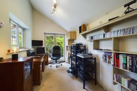 Property Image 32