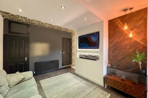 Dining/Snug area