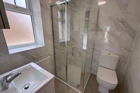 Downstairs Bathroom