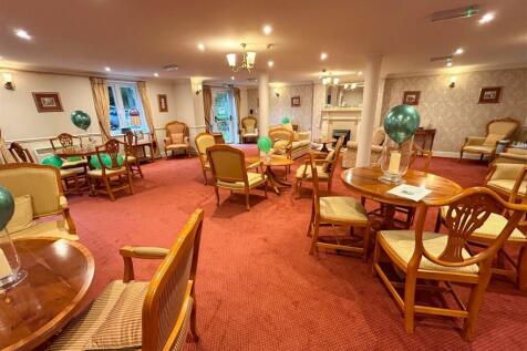 Communal Lounge