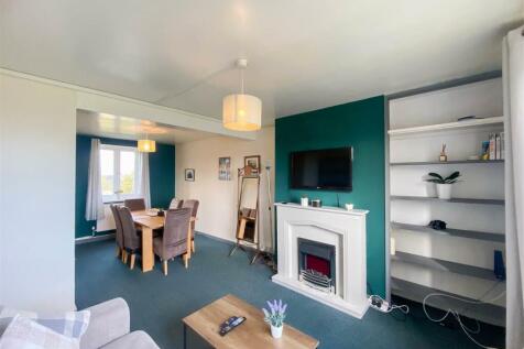 Lounge Dining Room