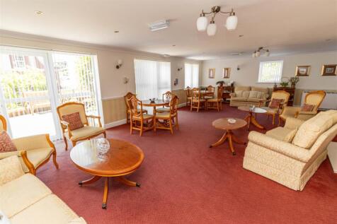 Communal Lounge