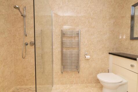 En Suite  2
