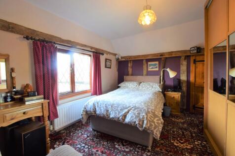 FIRST FLOOR: BEDROOM ONE