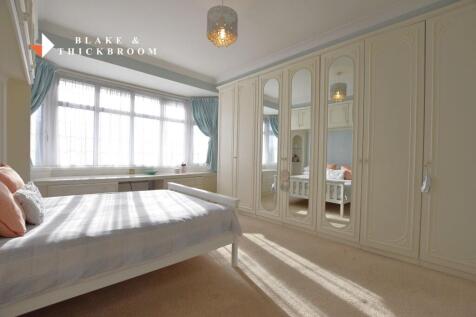 FIRST FLOOR: BEDROOM ONE