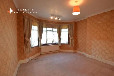 FIRST FLOOR: BEDROOM ONE