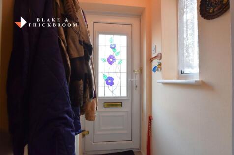 ENTRANCE PORCH