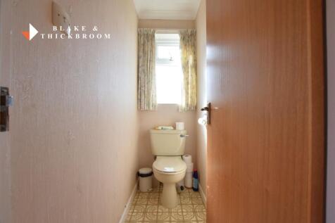 SEPARATE WC