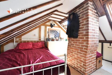 LOFT ROOM