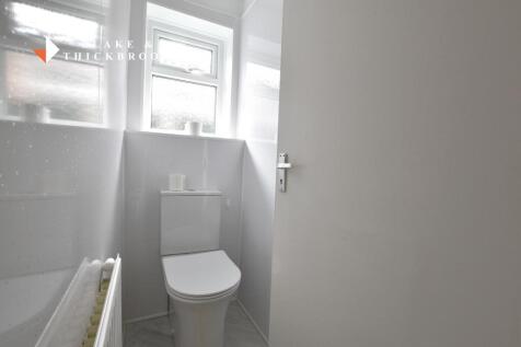 SEPARATE WC
