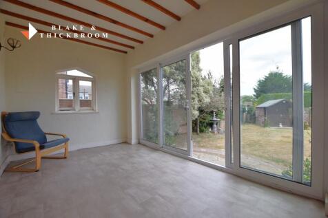 GARDEN ROOM