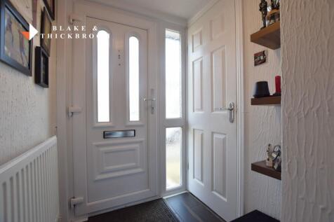 ENTRANCE PORCH