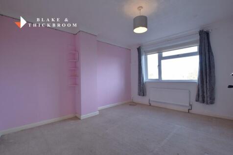 FIRST FLOOR: BEDROOM ONE